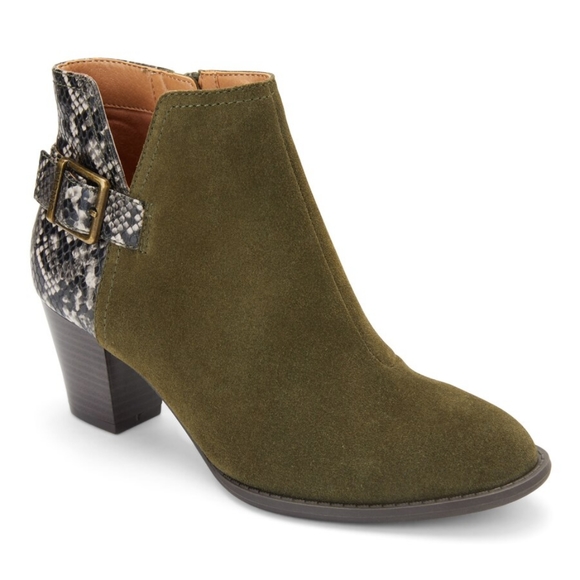 Vionic Naomi Ankle Boots - Picture 12 of 12